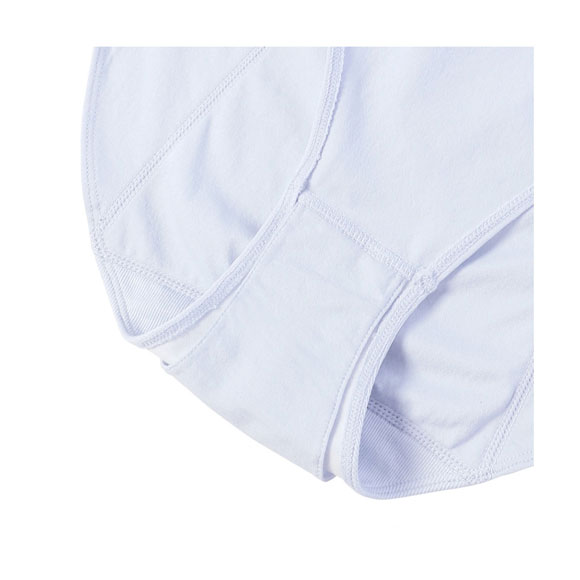 トリンプ Triumph TR7600 SO COMFORTABLE サニタリーショーツ はきこみ深め 単品