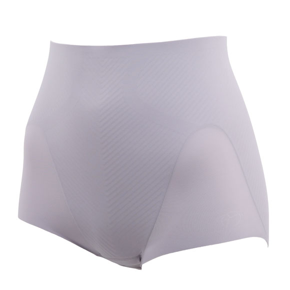 トリンプ TR639 秘めわざ スムースタイプ ショートガードル 3711 補正