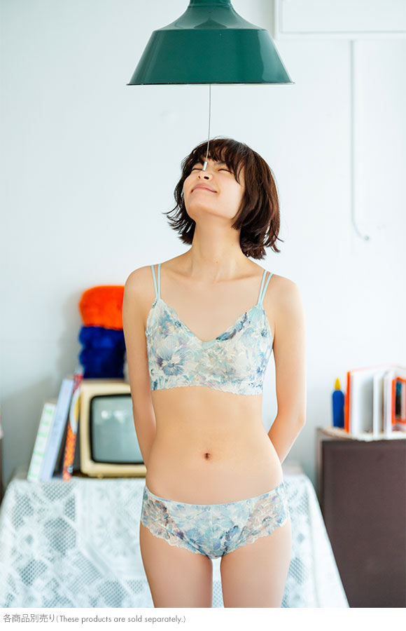ワコール Wacoal ゴコチ GOCOCi レース CGG297 ラクに美胸キープ ブラジャー ハーフトップ ノンワイヤー LL 単品 ブラレット