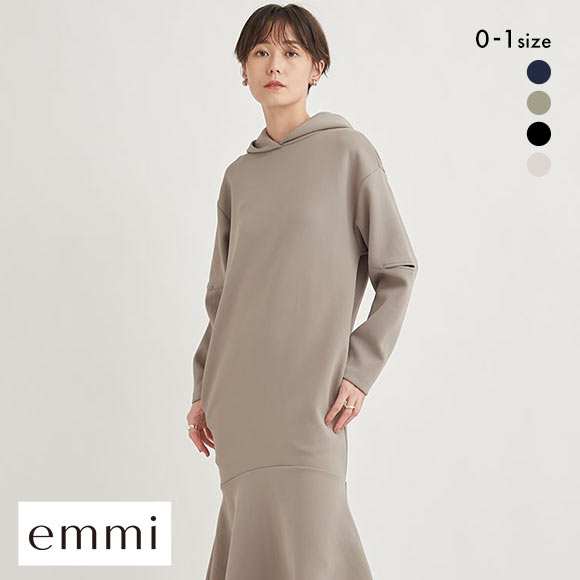 【完売品】 peak× emmiコラボ　フード付きワンピース ベージュ エミ フーディーカットワンピース 長袖 emmi | SHIROHATO(白鳩)