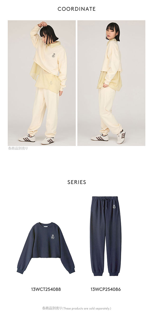 エミ エンブレムロゴスウェットトップス emmi