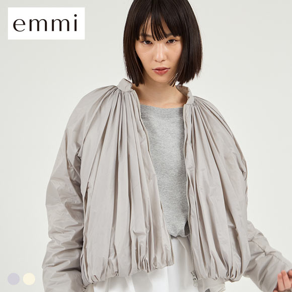 エミ Re.WAR（TM）シアーギャザー中わたブルゾン emmi
