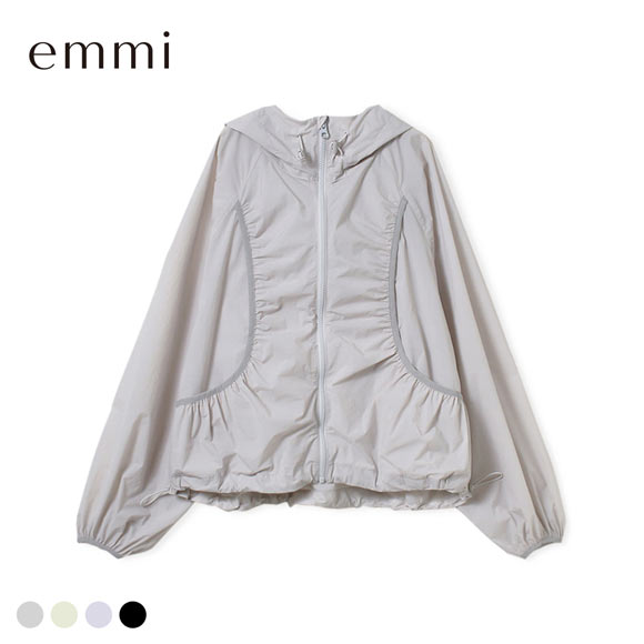 エミ ONLINE限定カラーあり ギャザーディテールナイロンブルゾン セットアップ対応 撥水 emmi
