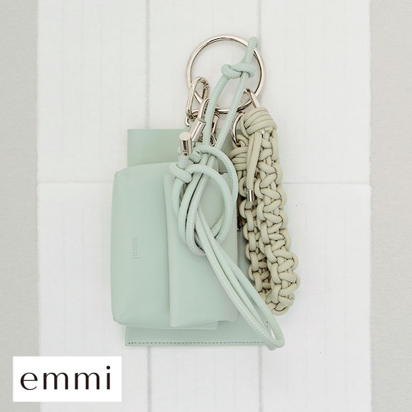 エミ ONLINE限定カラー マルチショルダー emmi | SHIROHATO(白鳩)