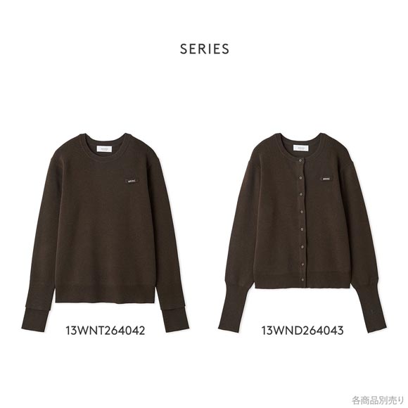 エミ emmiロゴクルーネックプルオーバー emmi