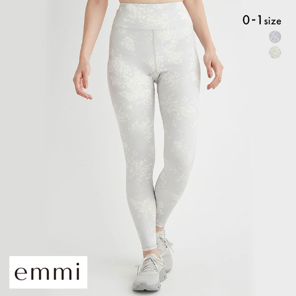 emmi yoga スノートレイス セットアップ ＊エミヨガ ヨガウェア ONLINE限定】HAPPY YOGA 4SET(ブラトップ)｜トップス｜emmi（エミ）の