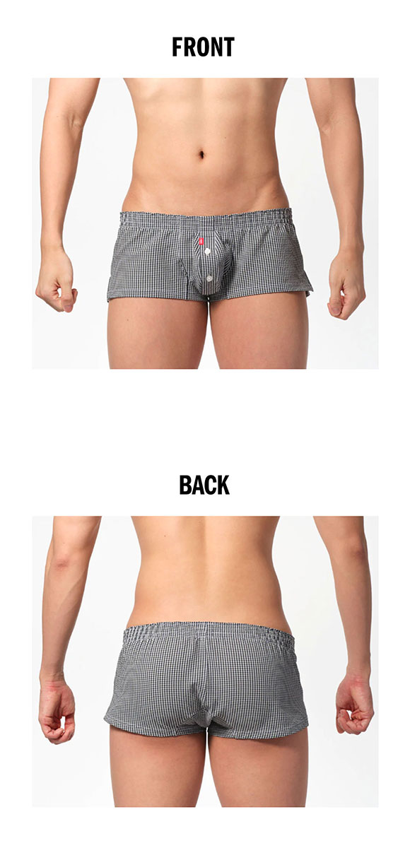 ドナルド脱臼 American Airlines MD-88 Nose Gear Collapses While Being