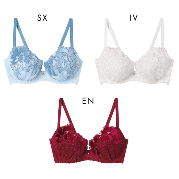 ウンナナクール ベロアのレースが特別感を演出 3/4カップブラジャー une nana cool