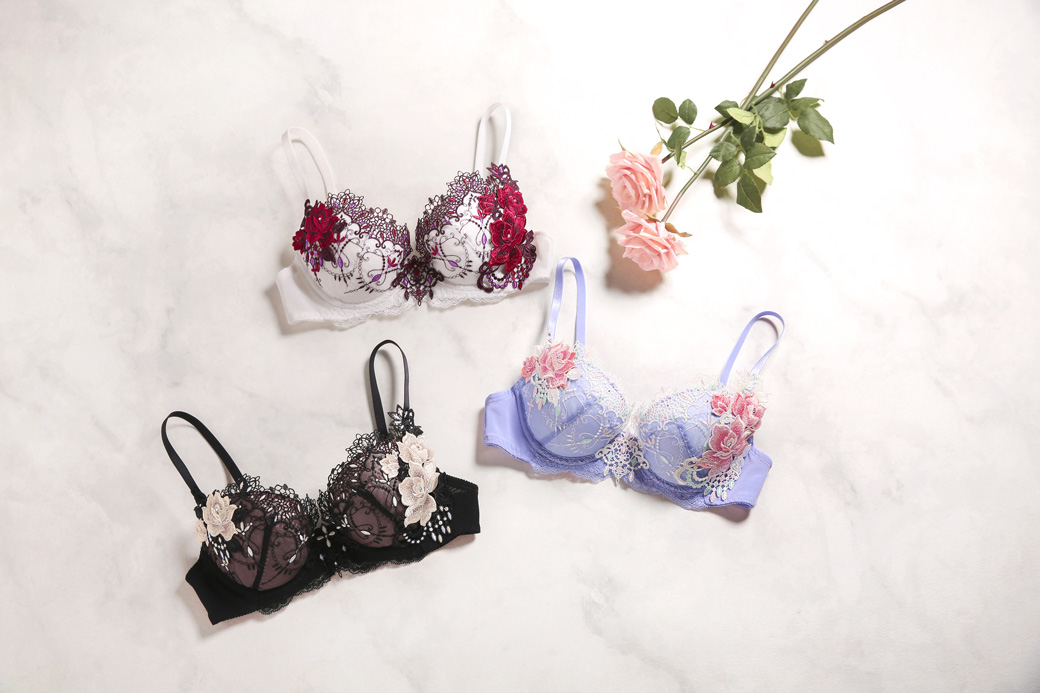 ヒミコ002シリーズのブラジャー