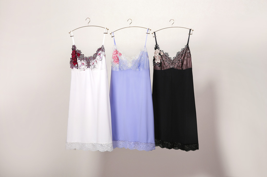 ヒミコ002シリーズのスリップ