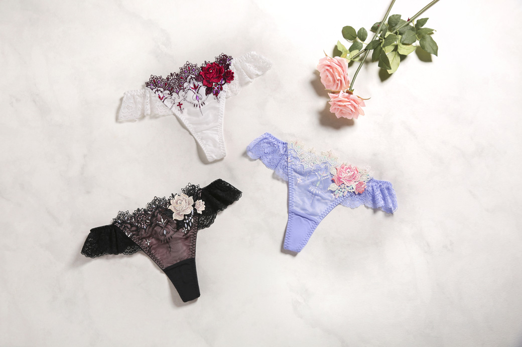 ヒミコ002シリーズのTバックショーツ