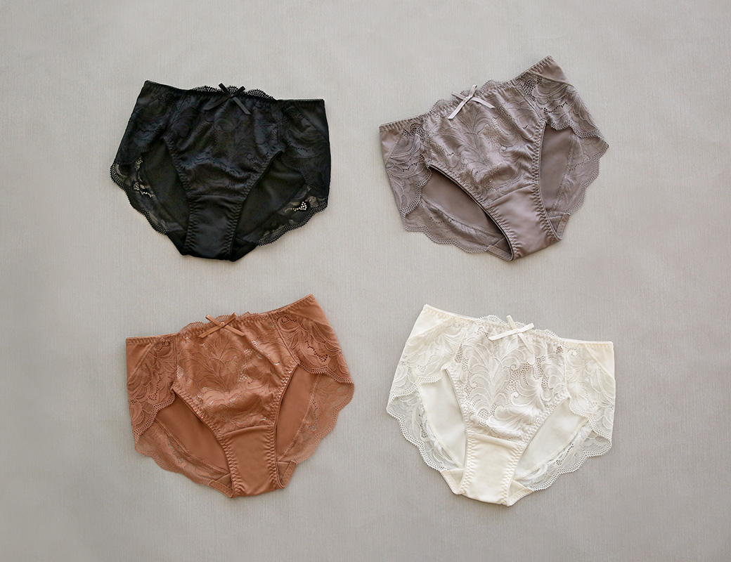 プランジノンワイヤーブラ セットショーツ