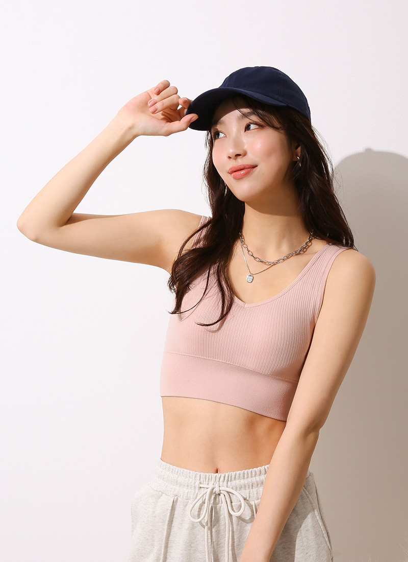 ワクドキのカップ付きリブトップスのハーフトップ