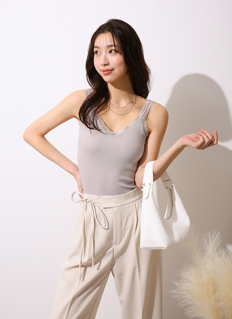 ワクドキのカップ付きレースリブタンクトップ