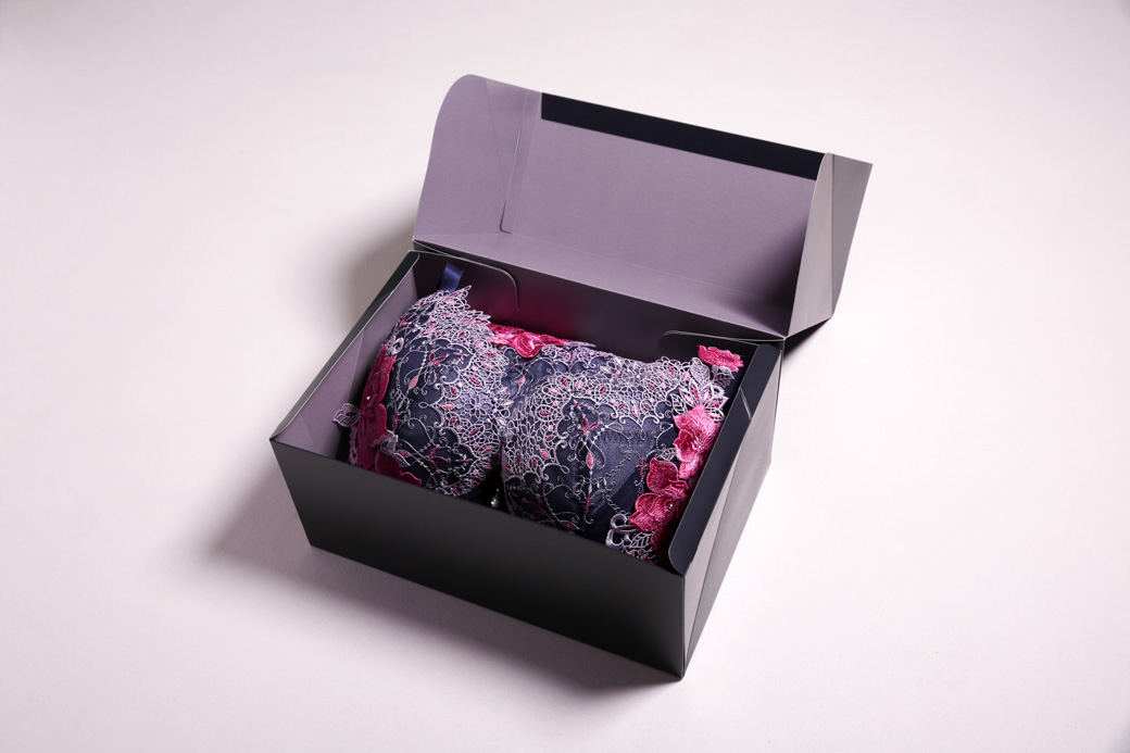 ヒミコのオリジナルギフトボックス