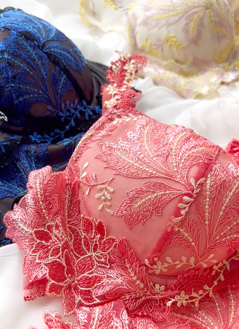 クラシカルなスカラップと