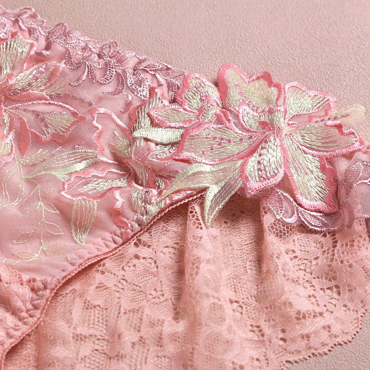 モンシェルピジョン