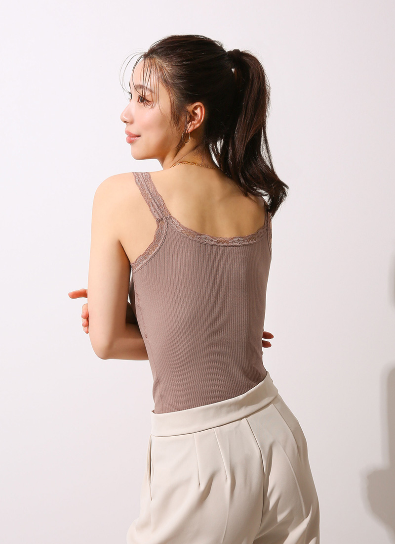 wakudoki カップ付きリブレースタンクトップ