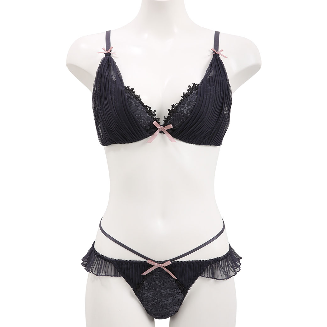 ココランジェのガーリーチュールプリーツ別注ショーツブラセット