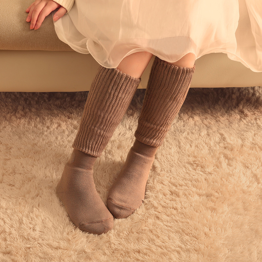 「まるでこたつソックス」とのコーディネートで、さらにあたたかく！