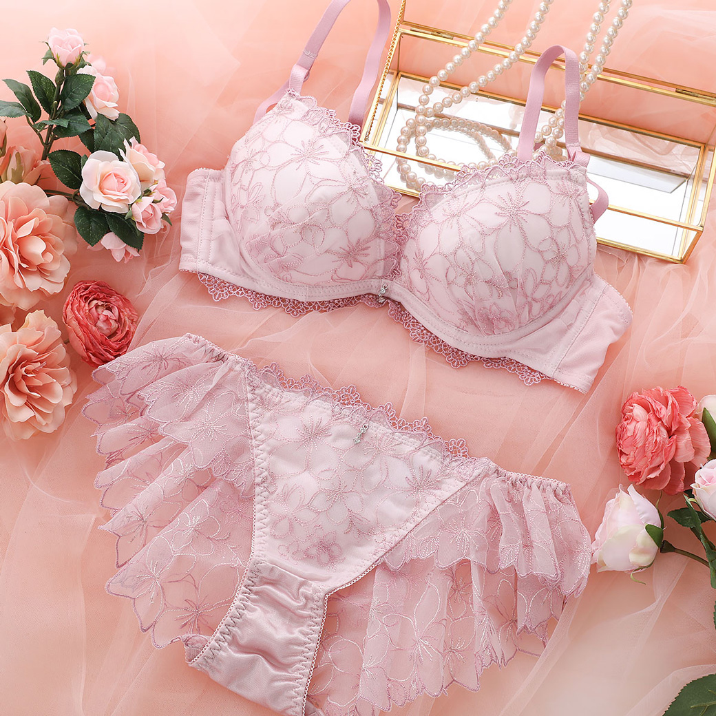 COCO Linge × SHIROHATO（ココランジェ×シロハト）