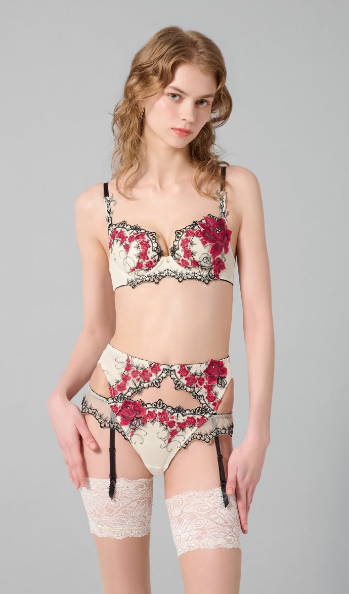 Rosa Giardino のモデルカット