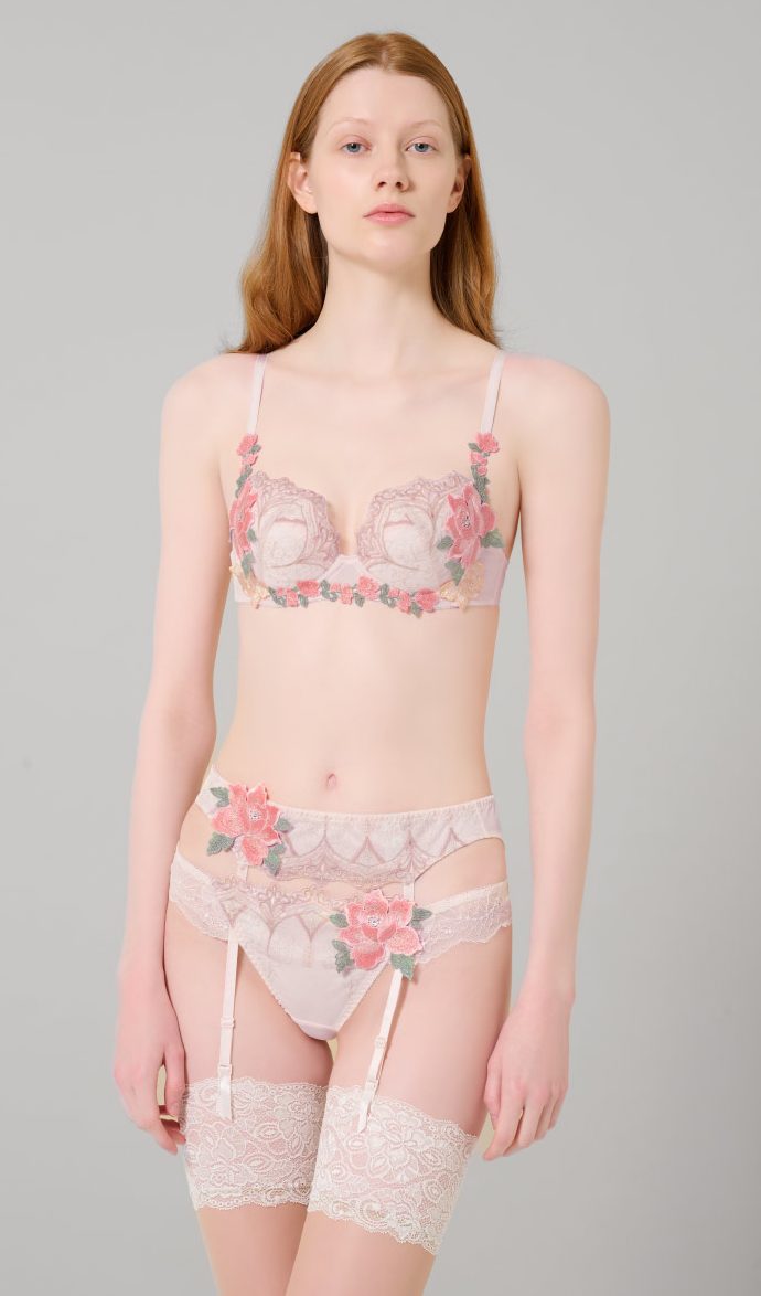 Early Bloom のモデルカット