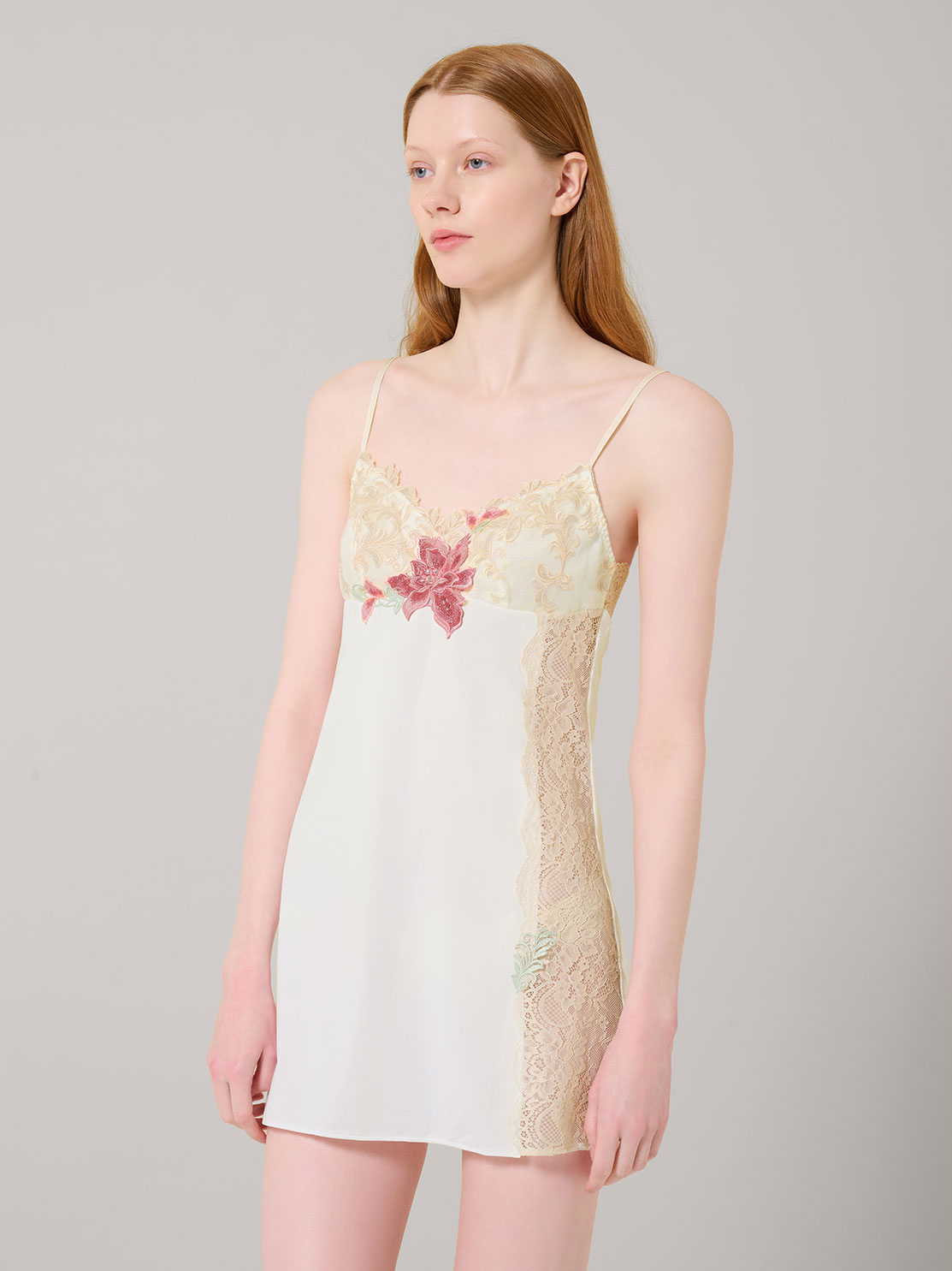 036シリーズ アイボリー スリップドレス